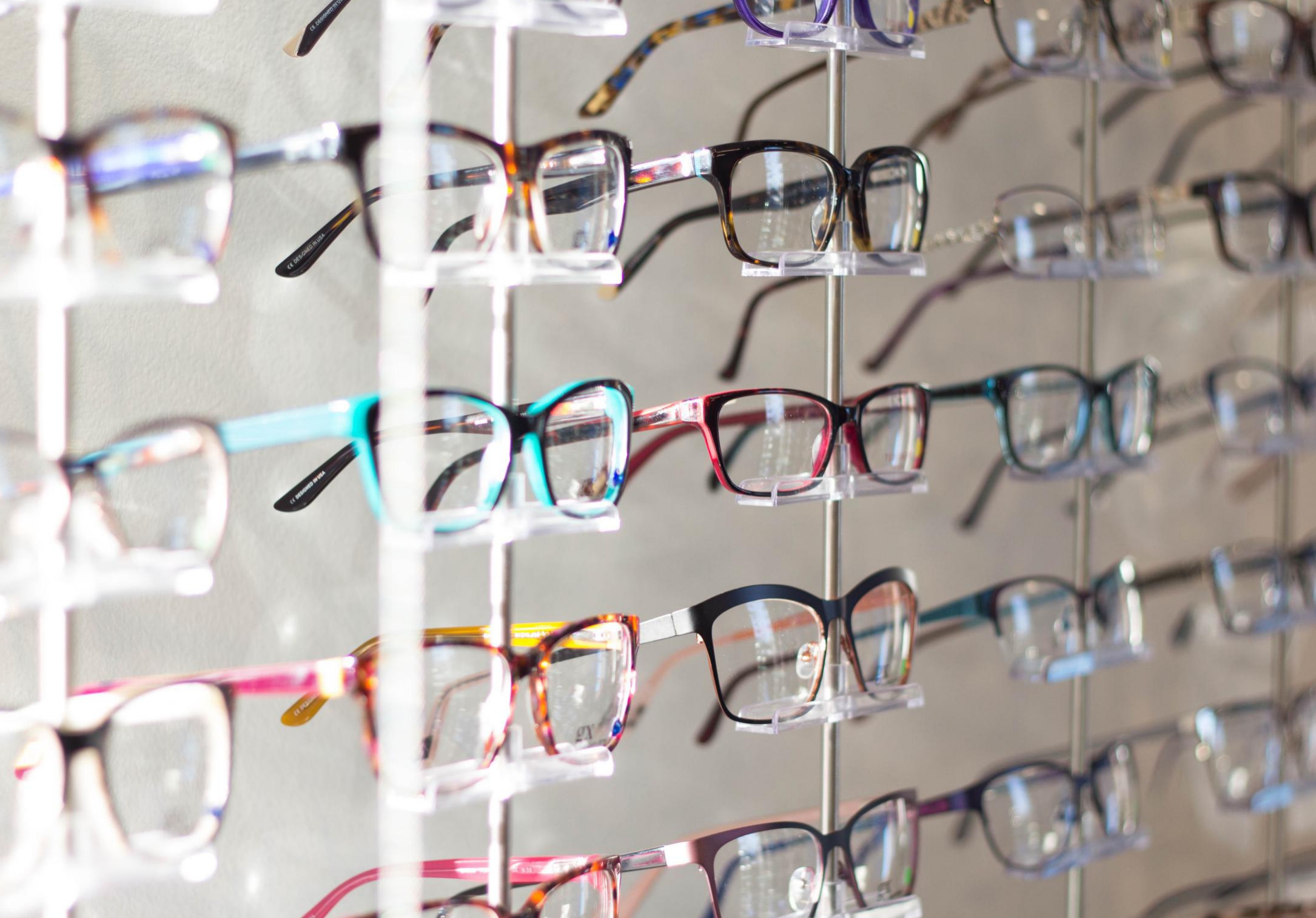 How to Pick the Best Progressive Lens Glasses？